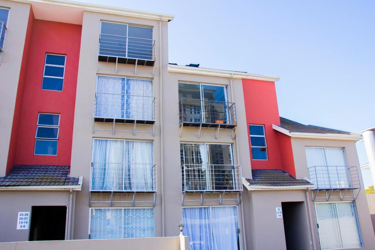Caline Vip Apartments, Beach Close Bloubergstrand Extérieur photo